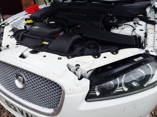 Jaguar x250 engine bay - engine,