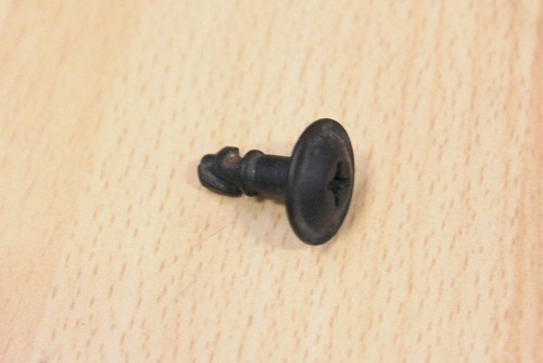 Engine cover screw quarter - engine,